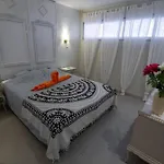 Апартаменты Chaparal Design *